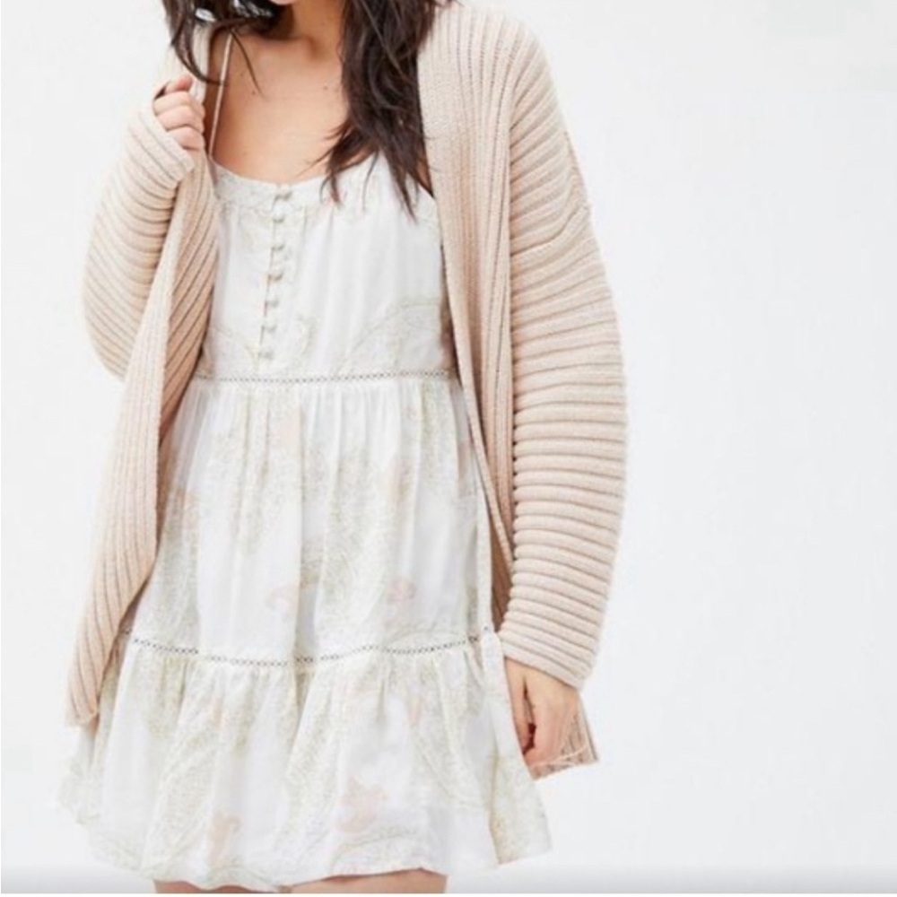 Urban Outfitters White Lace women’s Dress small